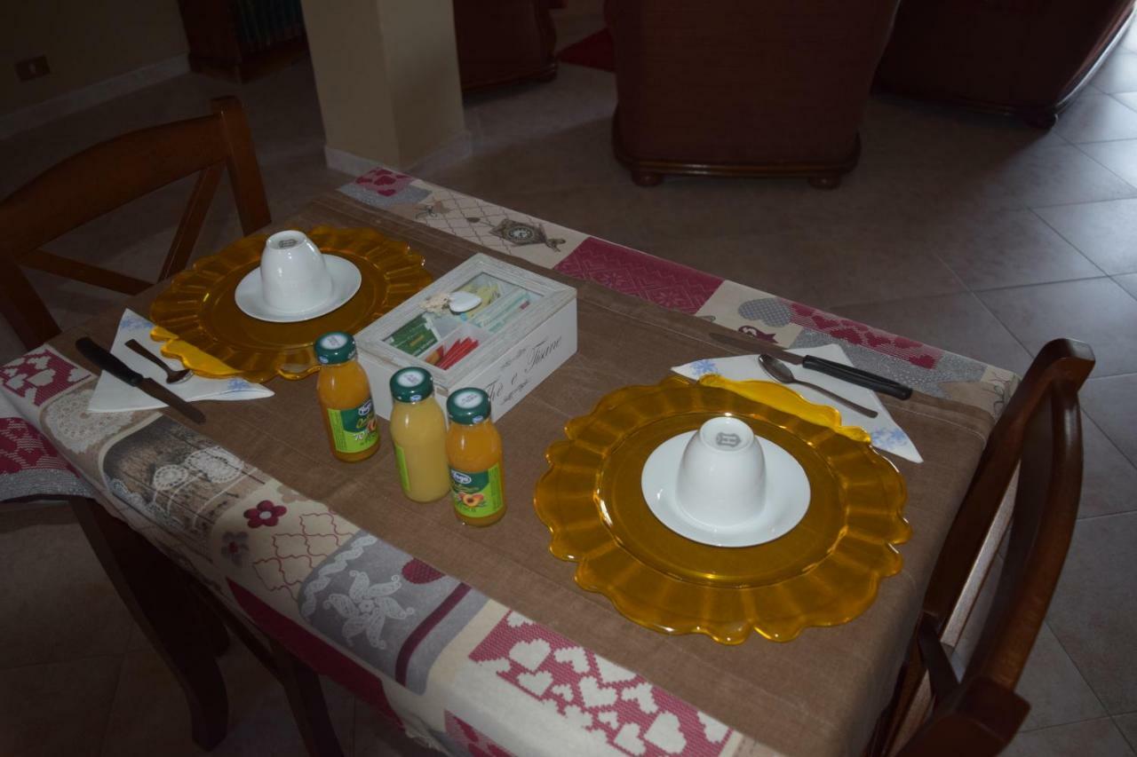 Bed and Breakfast Amici Di Hackert Caserta Exterior foto