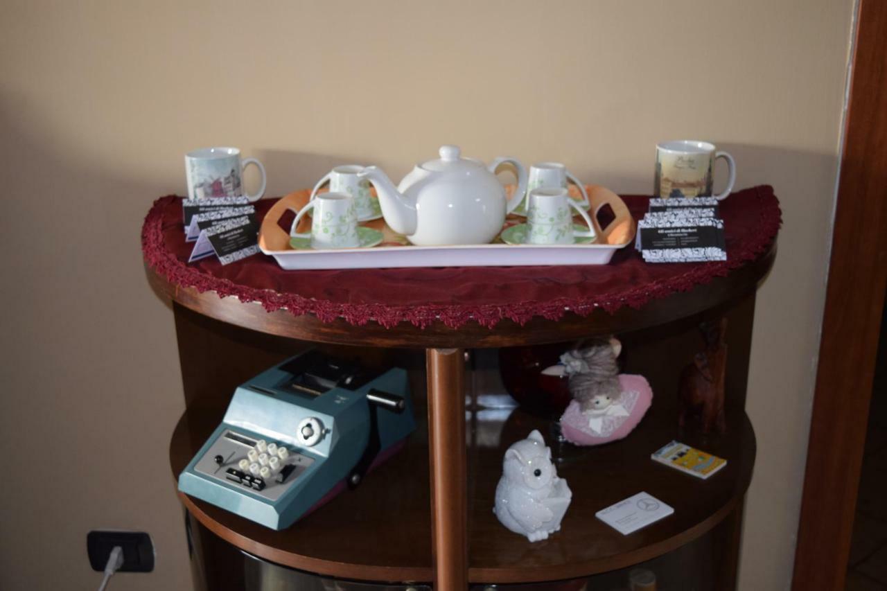 Bed and Breakfast Amici Di Hackert Caserta Exterior foto