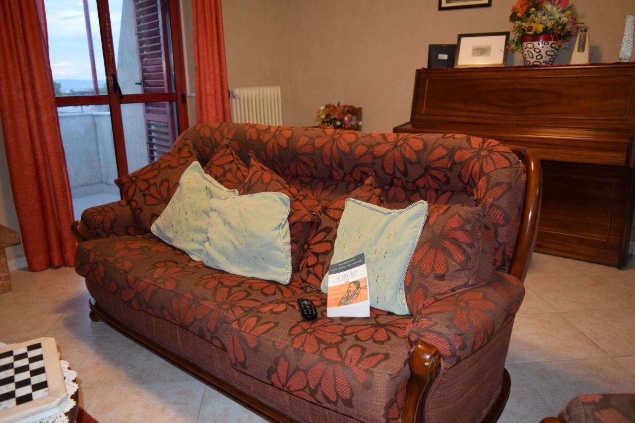 Bed and Breakfast Amici Di Hackert Caserta Exterior foto